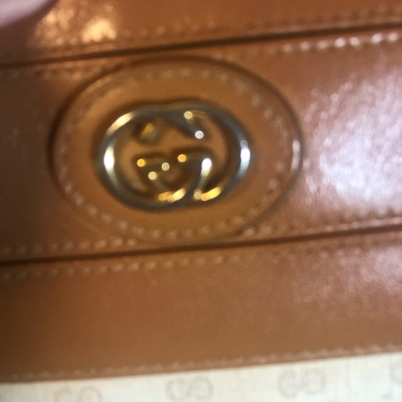 Gucci Crossbody - Picture 4 of 9